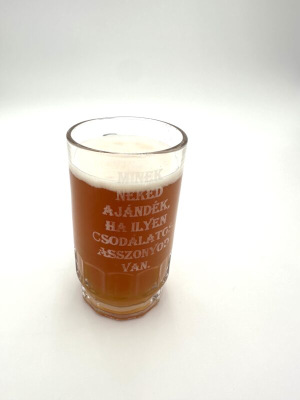 Személyre szabott, gravírozott söröskorsó – 550 ml